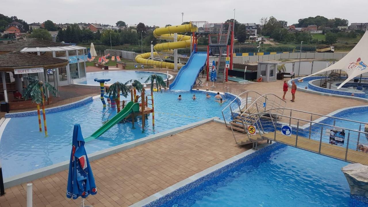 Apartamenty Uniejow "Prywatne Kapiele Termalne" Buitenkant foto